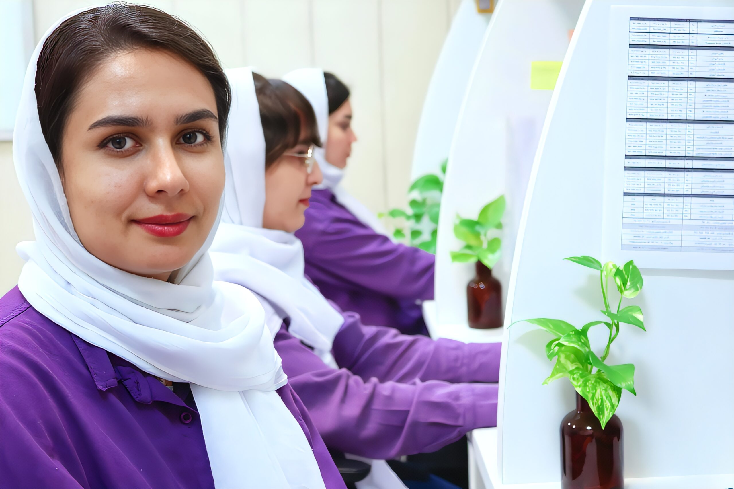 مدرک آموزشگاه کندو چقدر معتبر است؟ 16 مدرک آموزشگاه کندو چقدر معتبر است؟ 15