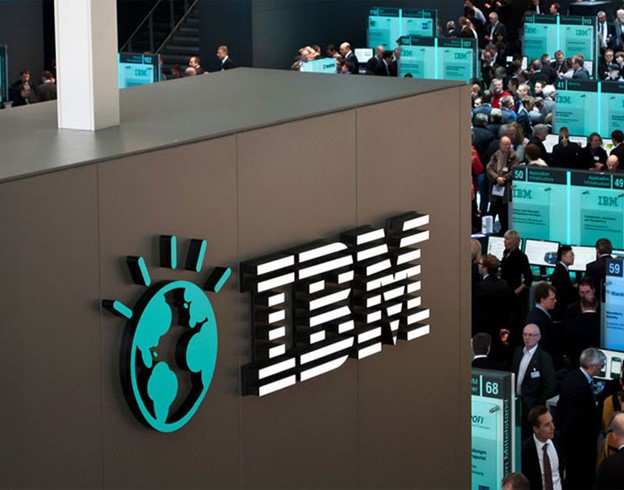 معرفی کمپانی IBM 4 معرفی کمپانی IBM 3