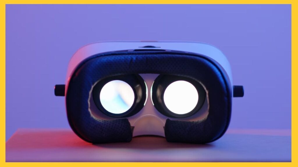 چطور می توان به یک برنامه نویس AR/VR تبدیل شد؟ 2 چطور می توان به یک برنامه نویس AR/VR تبدیل شد؟ 1