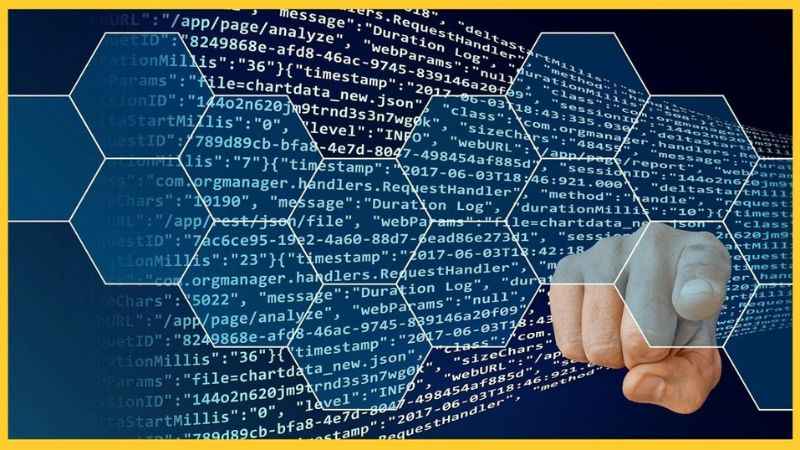 چه تفاوتی بین زبان‌های بلاکچینی و زبان‌های سنتی وجود دارد؟